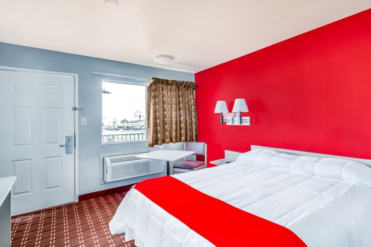 Oyo Hotel Houston Southwest I-69 מראה חיצוני תמונה